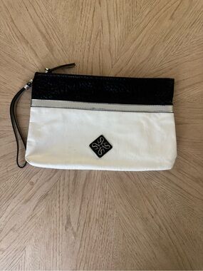 Wristlet Clutch in Black and White